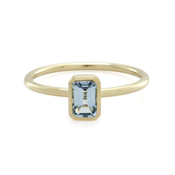 9ct Yellow Gold Swiss Blue Topaz Ring