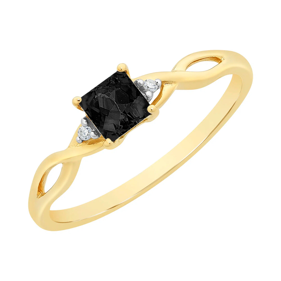 9ct Yellow Gold Sapphire & Diamond Ring