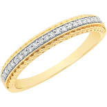9ct Yellow Gold Ring Set With Diamonds
