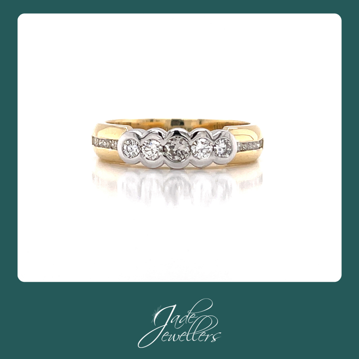 Custom Made 18ct Yellow Gold Diamond Ring