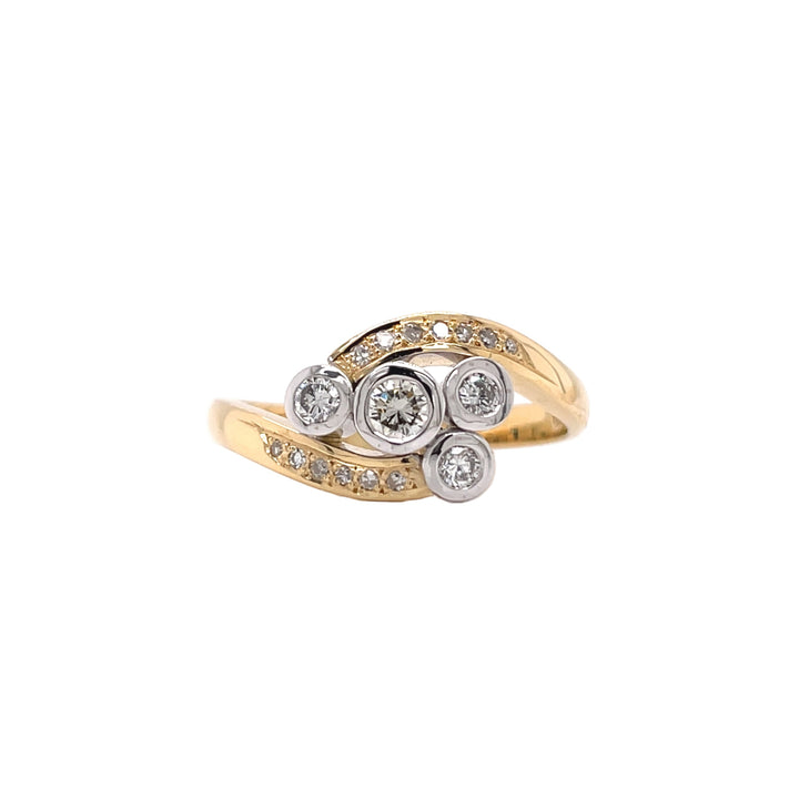 Custom Make 18ct Yellow Gold Diamond Ring